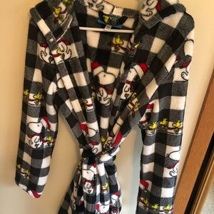 Snoopy bath robe